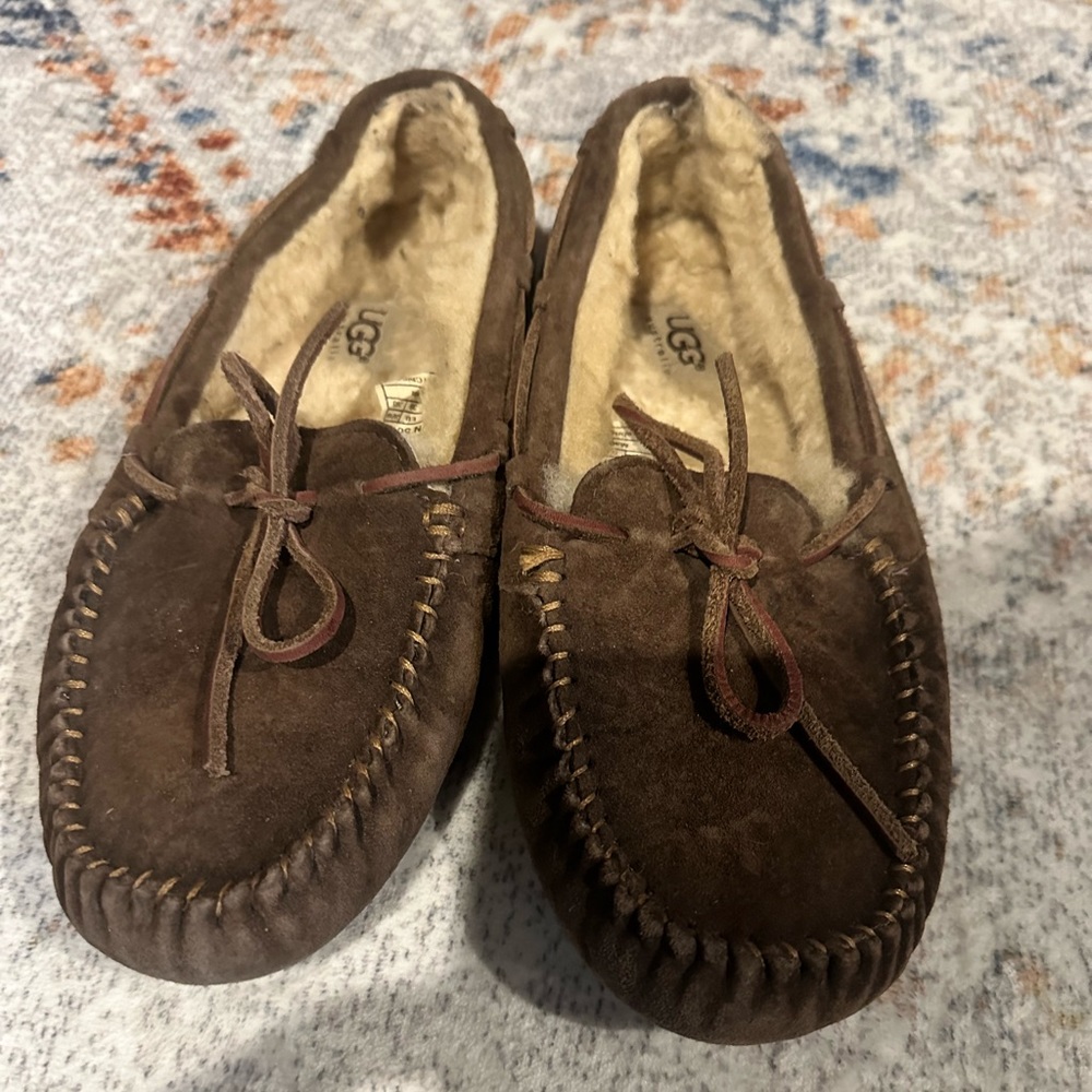 Women’s Ugg slippers